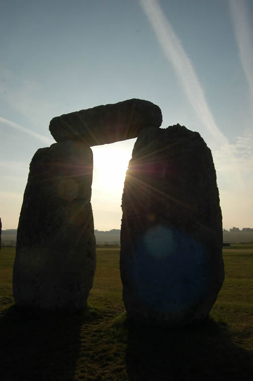 Stonehenge sun and stones